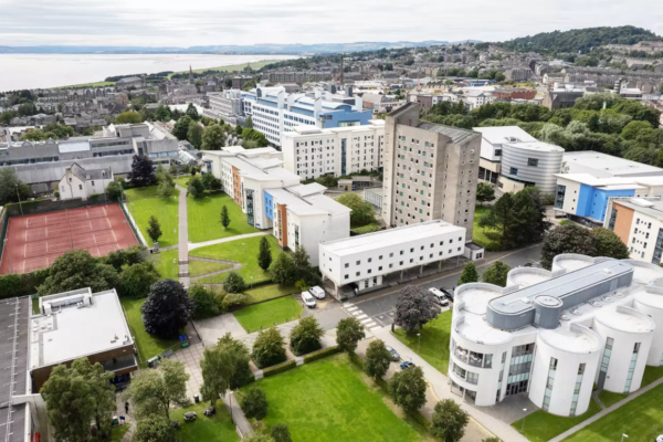 university of dundee